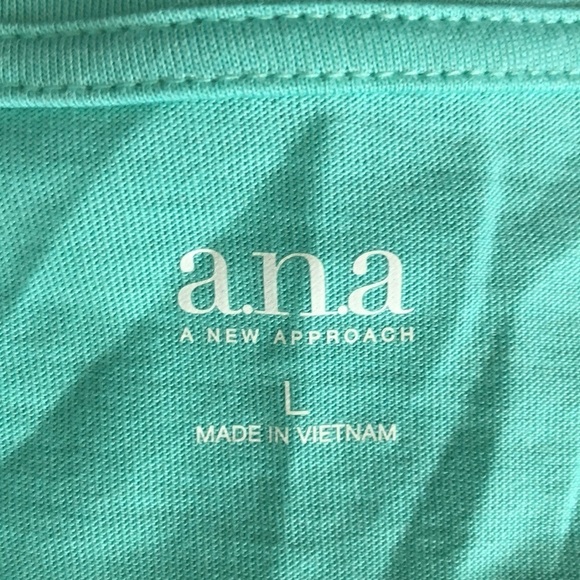 A.N.A Cockatoo Green  Short Sleeve Embellished Lace Size L - Picture 8 of 11